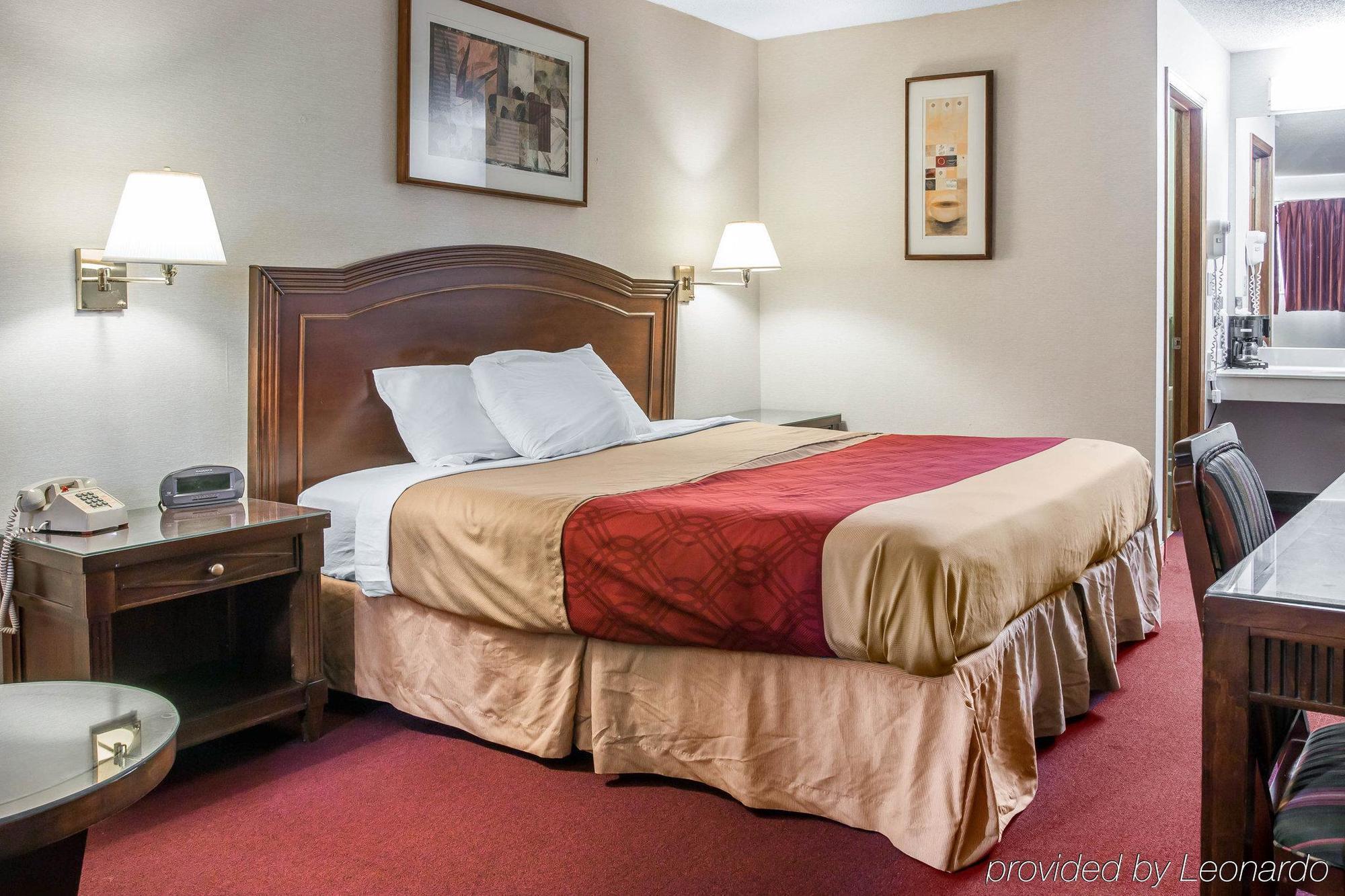 Econo Lodge Holland Eksteriør bilde
