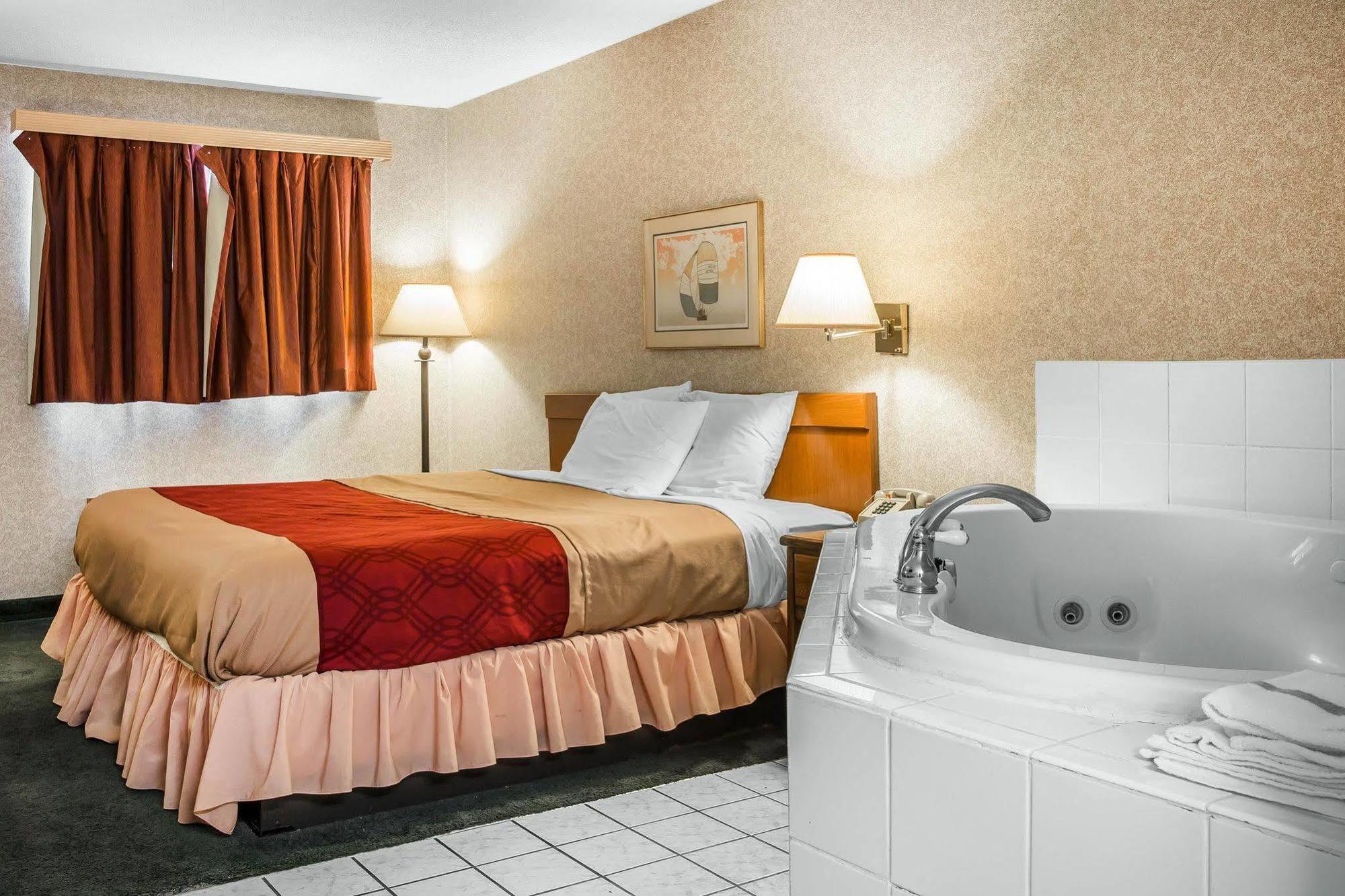 Econo Lodge Holland Eksteriør bilde