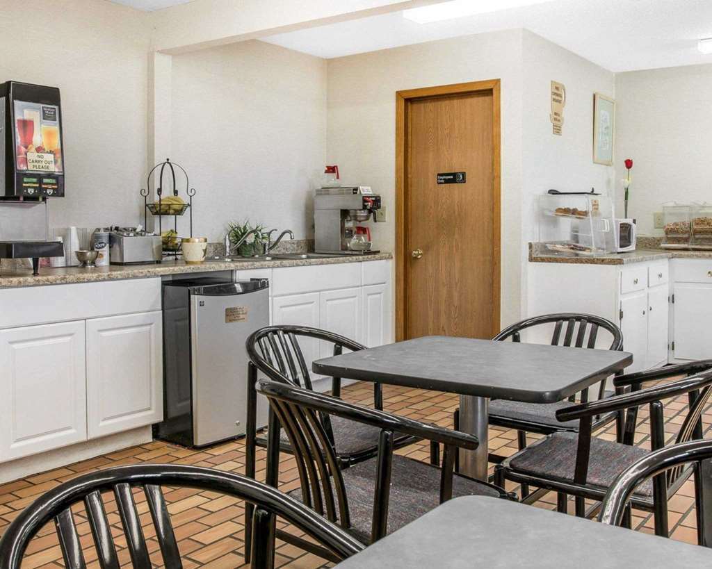 Econo Lodge Holland Restaurant bilde